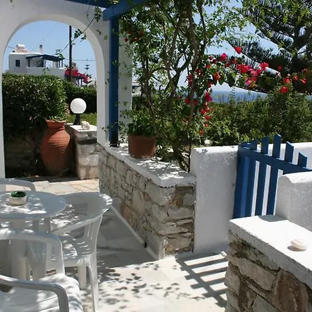 Flora'S Apartments Apollon  Exterior foto